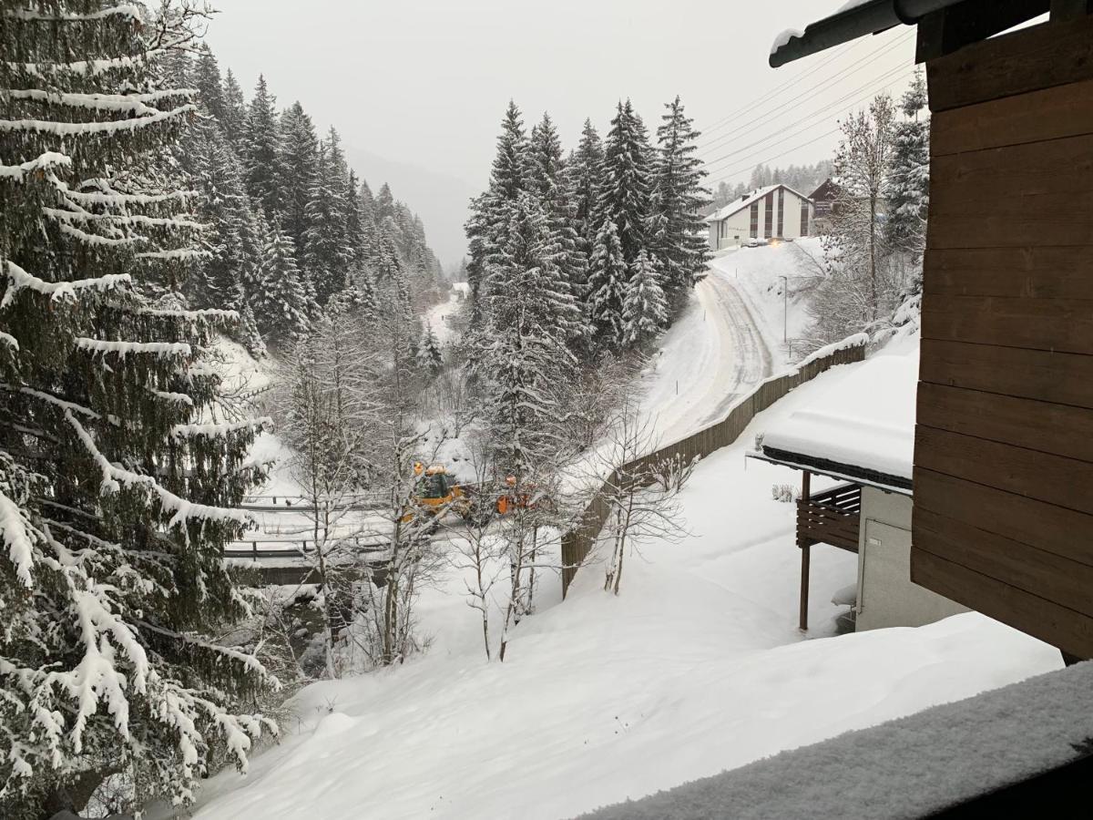 Ferienwohnung Laax Mit Traumblick, Grossem Balkon Und Terrasse מראה חיצוני תמונה
